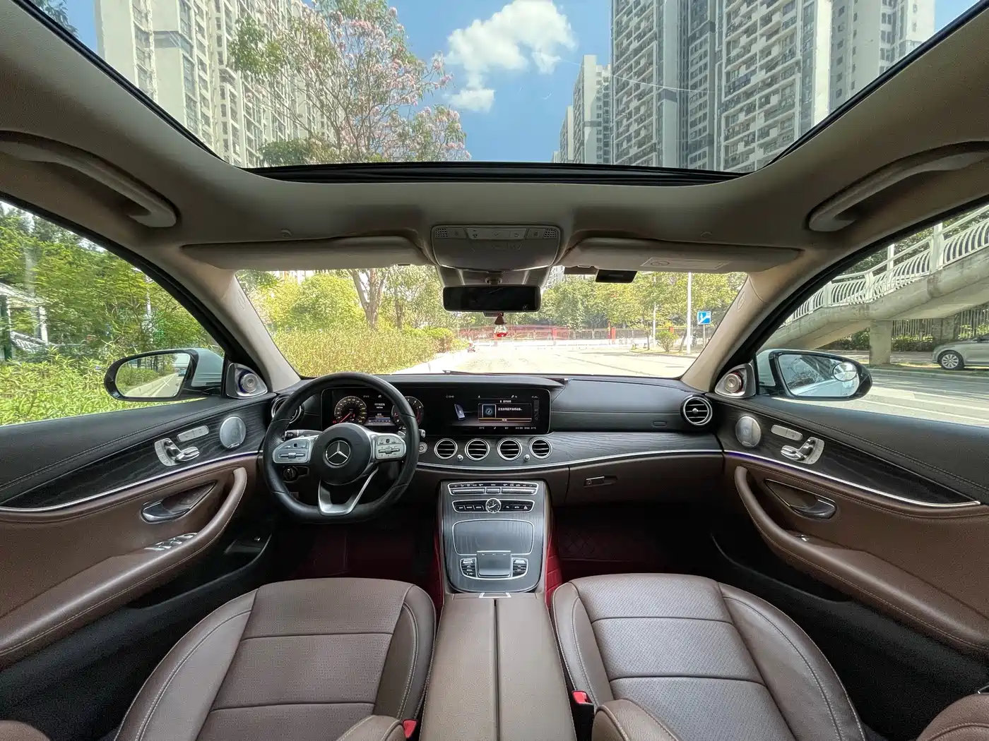 Mercedes-Benz E-Class 2020 Facelift E 300 L Sport Exclusive фото 12