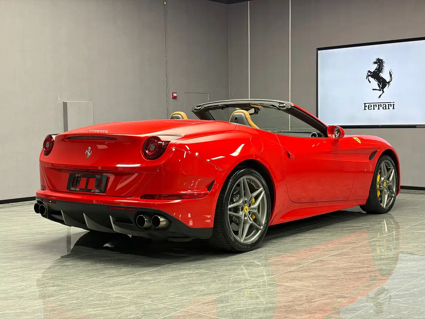 Ferrari California T 2015 2015 3.9T Standard