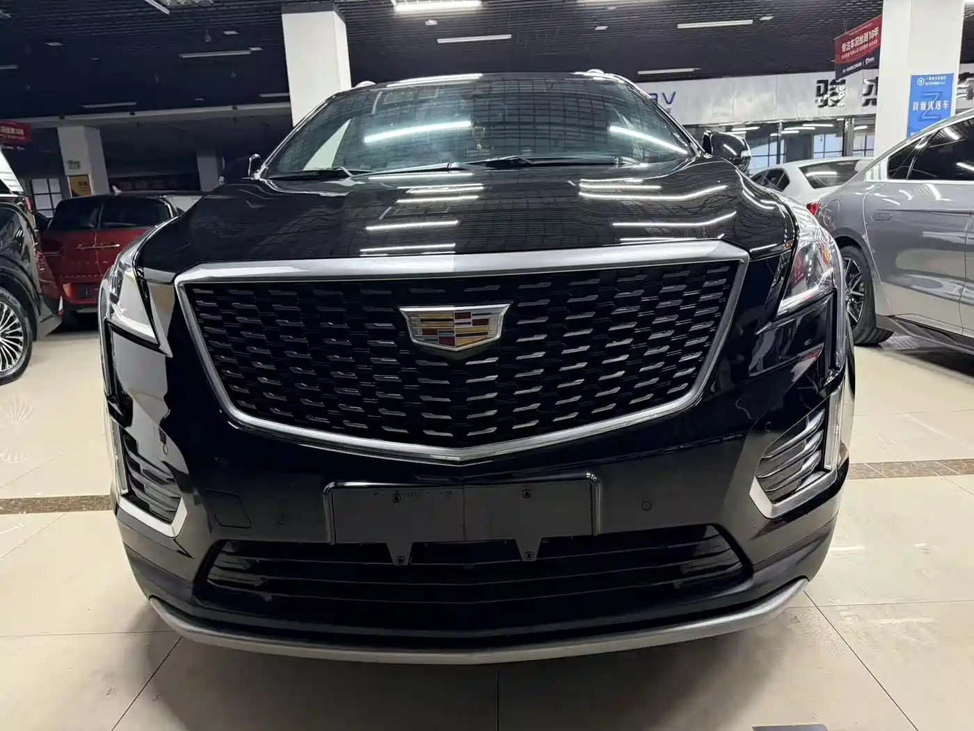 CADILLAC XT5