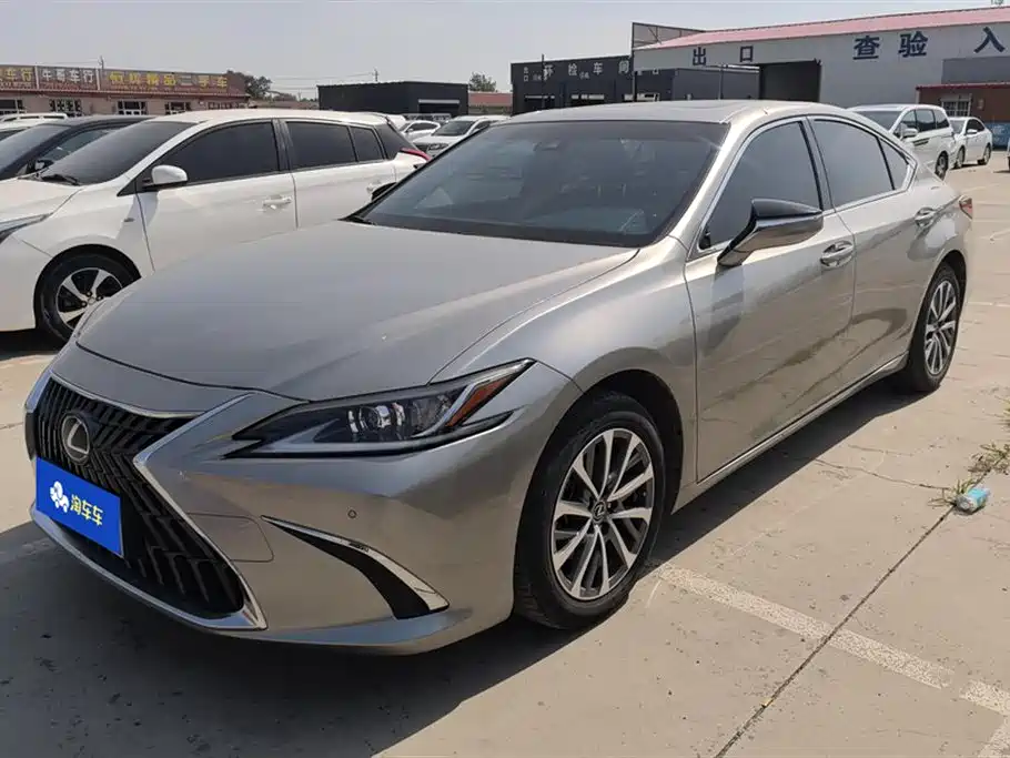 Lexus ES 2023 200 Excellence Edition