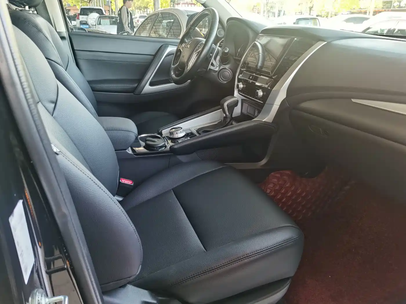 Mitsubishi Pajero Sport (Import) 2020 2020 3.0L Executive Edition