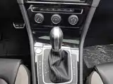 صورة 13 - Volkswagen Golf
