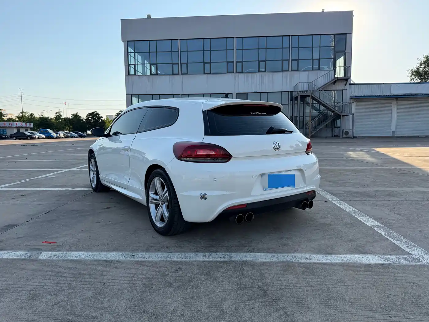 Photo 6 - Volkswagen Scirocco
