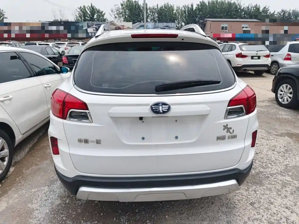 Besturn X80 2016 2015 2.0L Manual Luxury