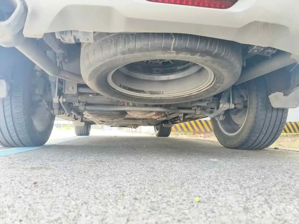 SAIC Maxus D90 2018 2017 2.0T Automatic 2WD Uranus
