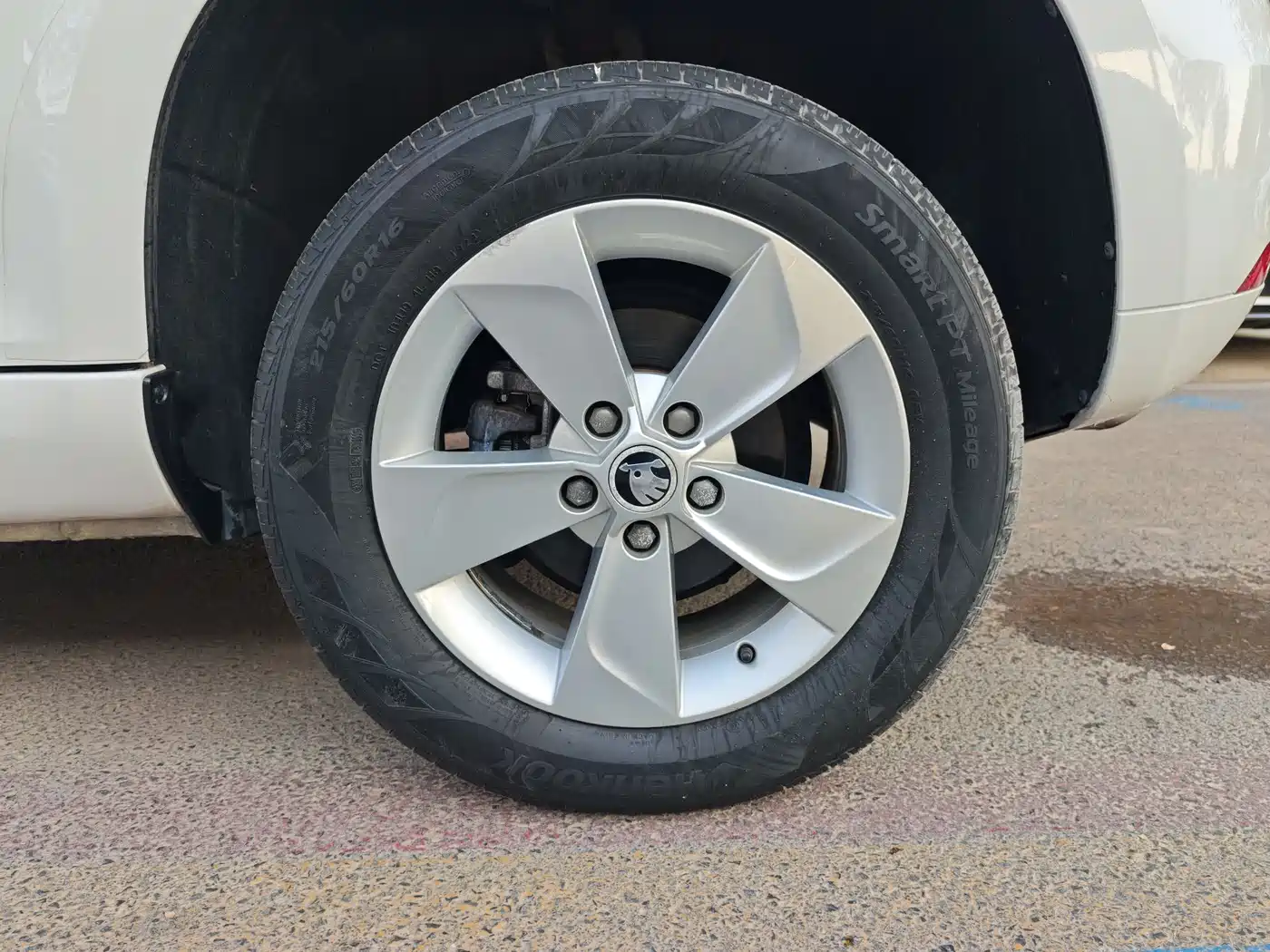 Škoda Yeti 2017 TSI280 DSG Advance фото 10