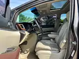 Фото 4 - Buick GL8