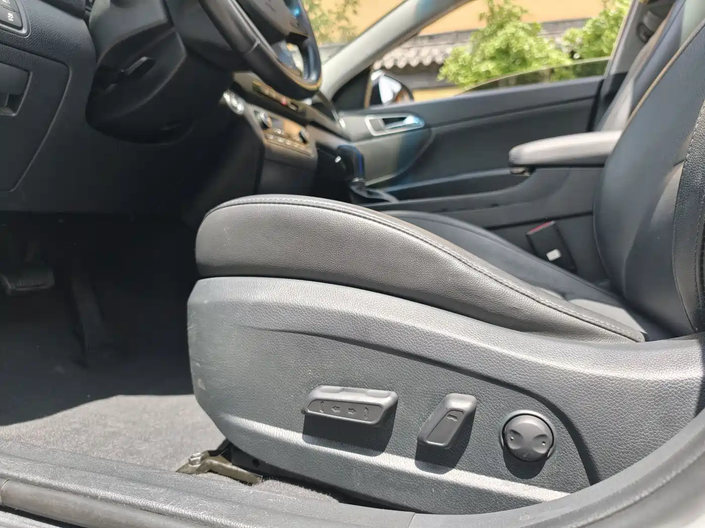 Hyundai Mistra 2014 1.8L Auto Premium DLX фото 11