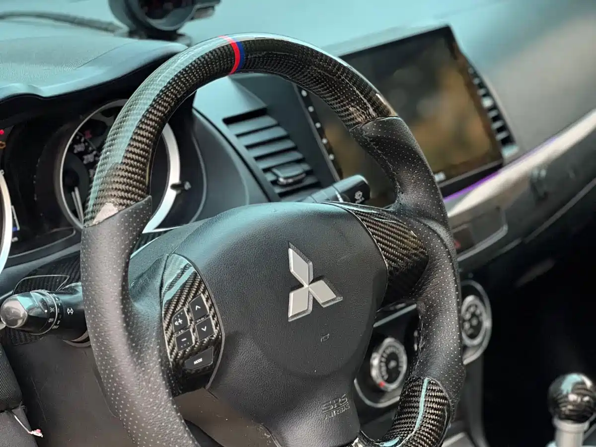 Mitsubishi Lancer EX 2012 New Year Edition 1.8L Manual Comfort фото 4