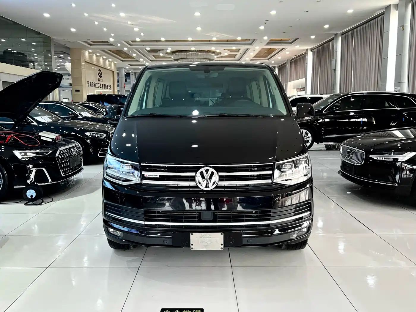 Volkswagen Multivan 2017 2016 2.0TSI AWD Premium 6-Seater