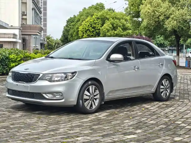 Kia Forte 2014 1.6L AT GLS