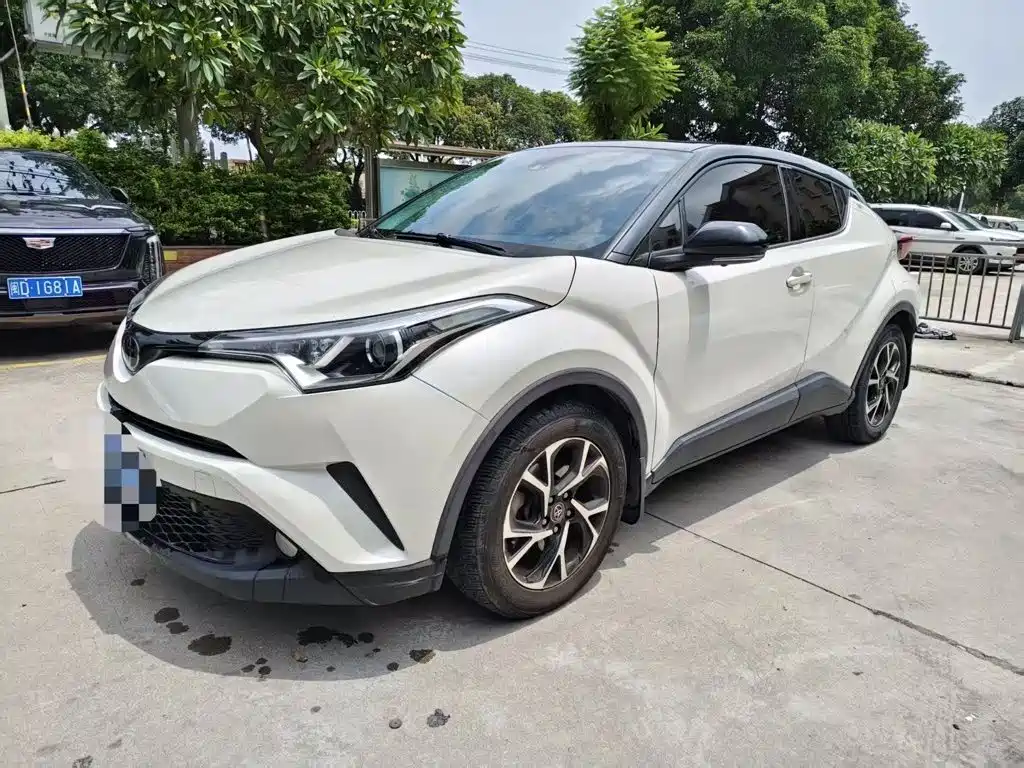 Toyota C-HR 2019 2020 Model 2.0L Leading
