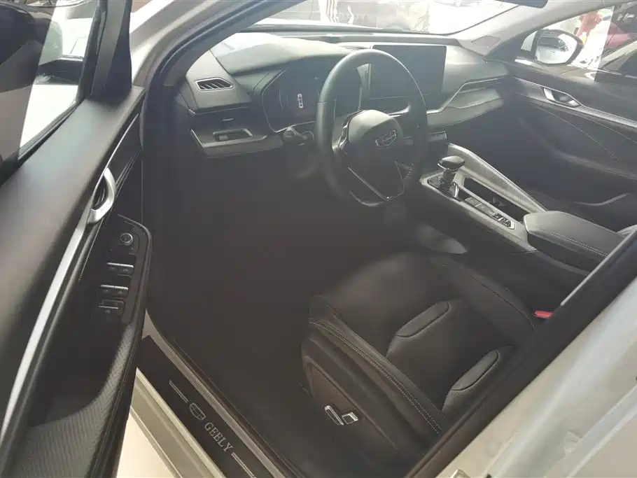 GEELY AUTOMOBILE XINGRUI