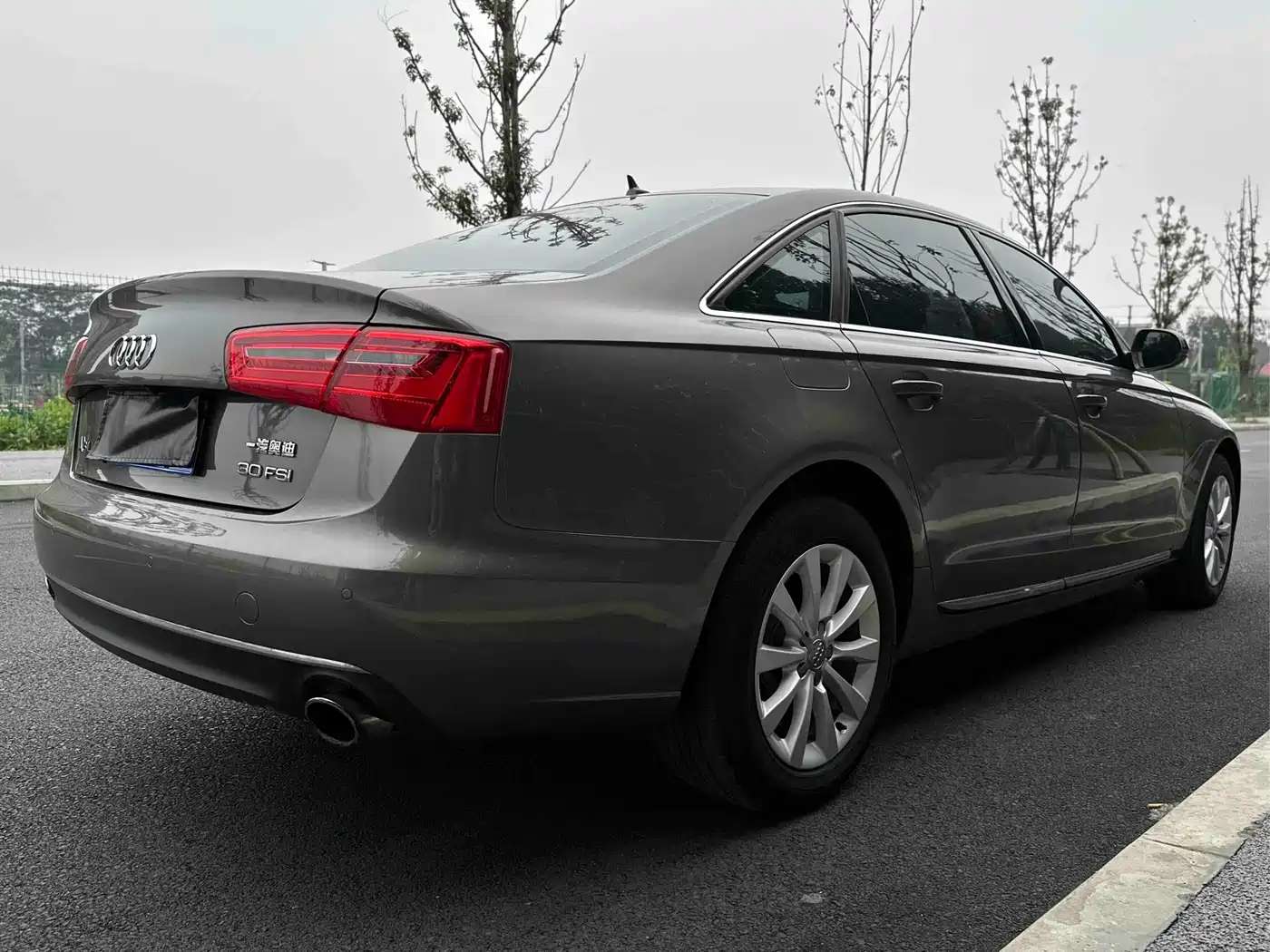 Audi A6L 2014 30 FSI Luxury фото 29