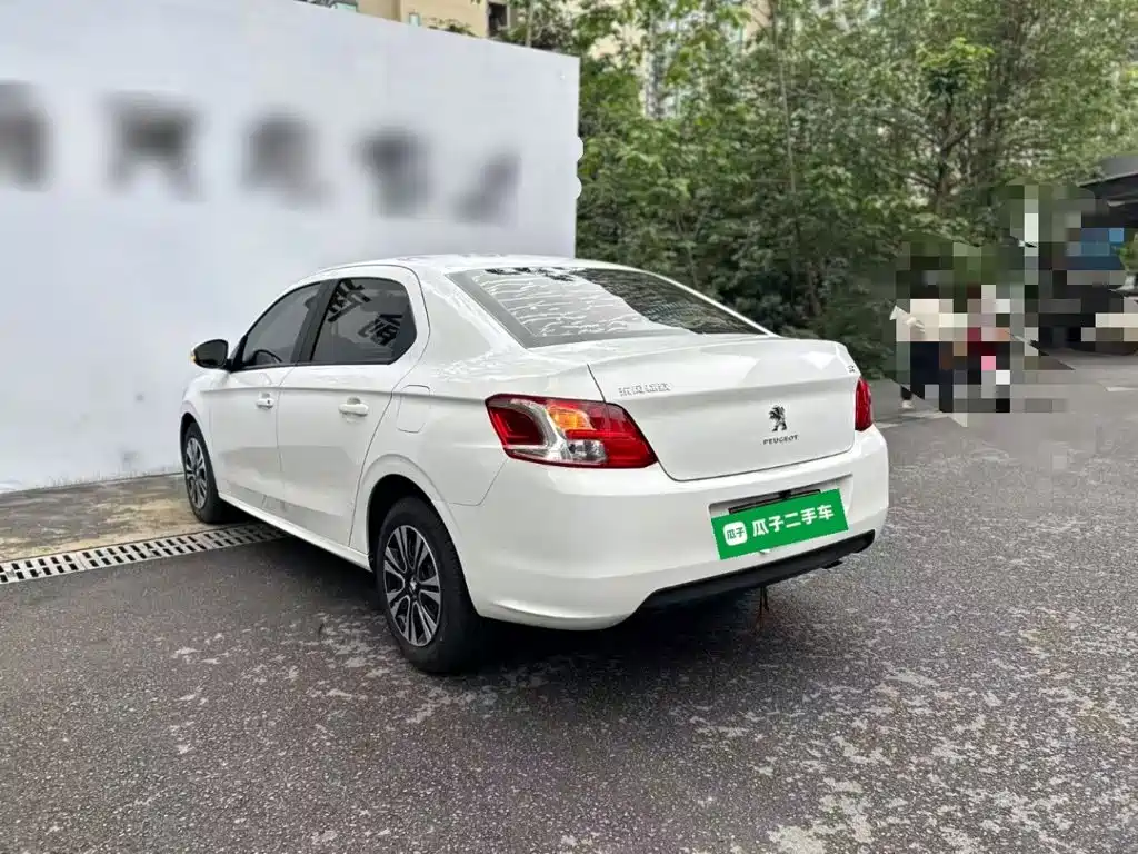 Peugeot 301 2017 2016 1.6L Manual Comfort Edition