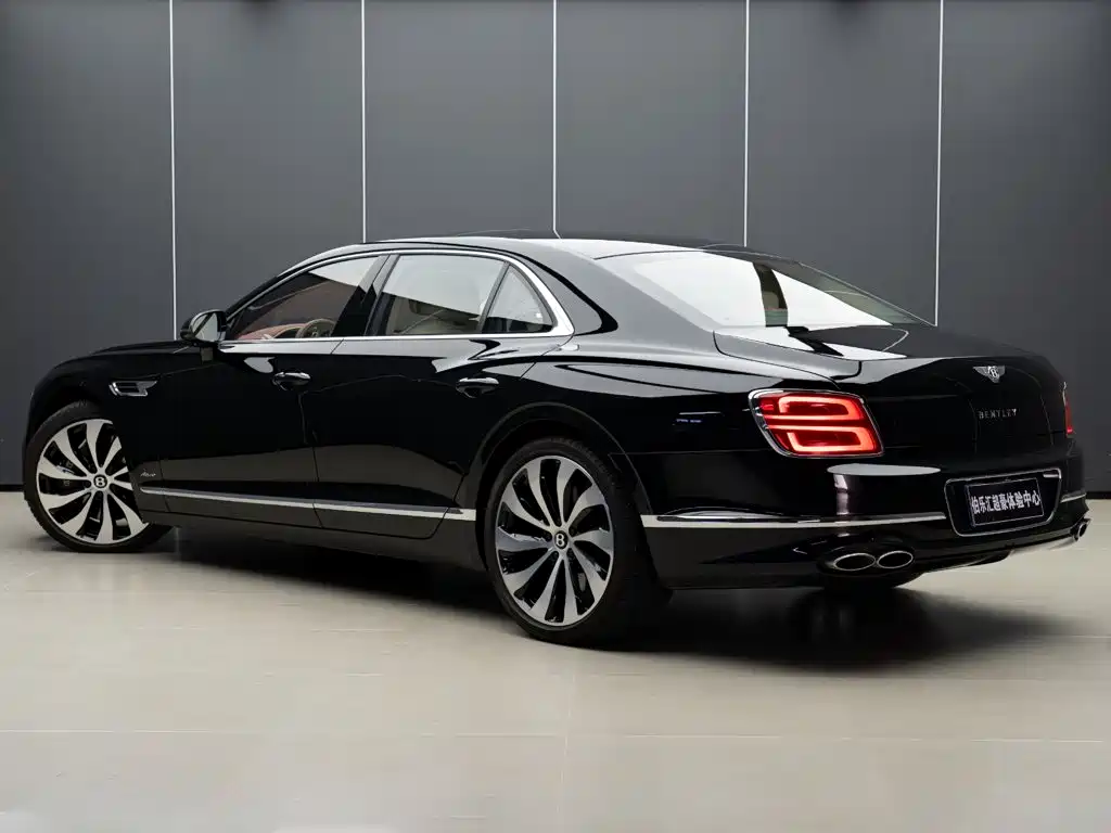 Bentley Flying Spur 2025 2024 4.0T V8 Elegance Edition