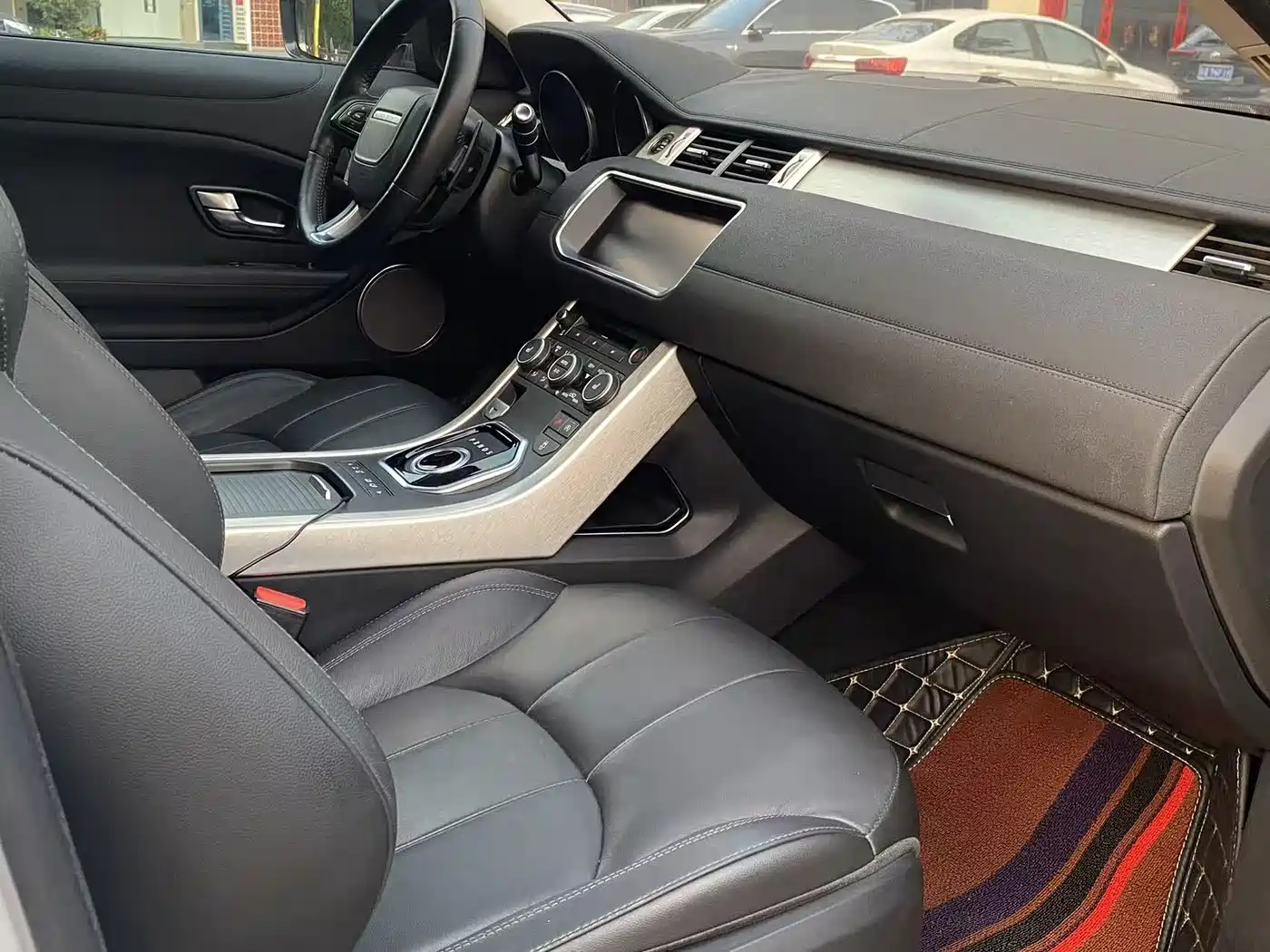 Land Rover Range Rover Evoque 2016 2.0T SE ZhiYao фото 16