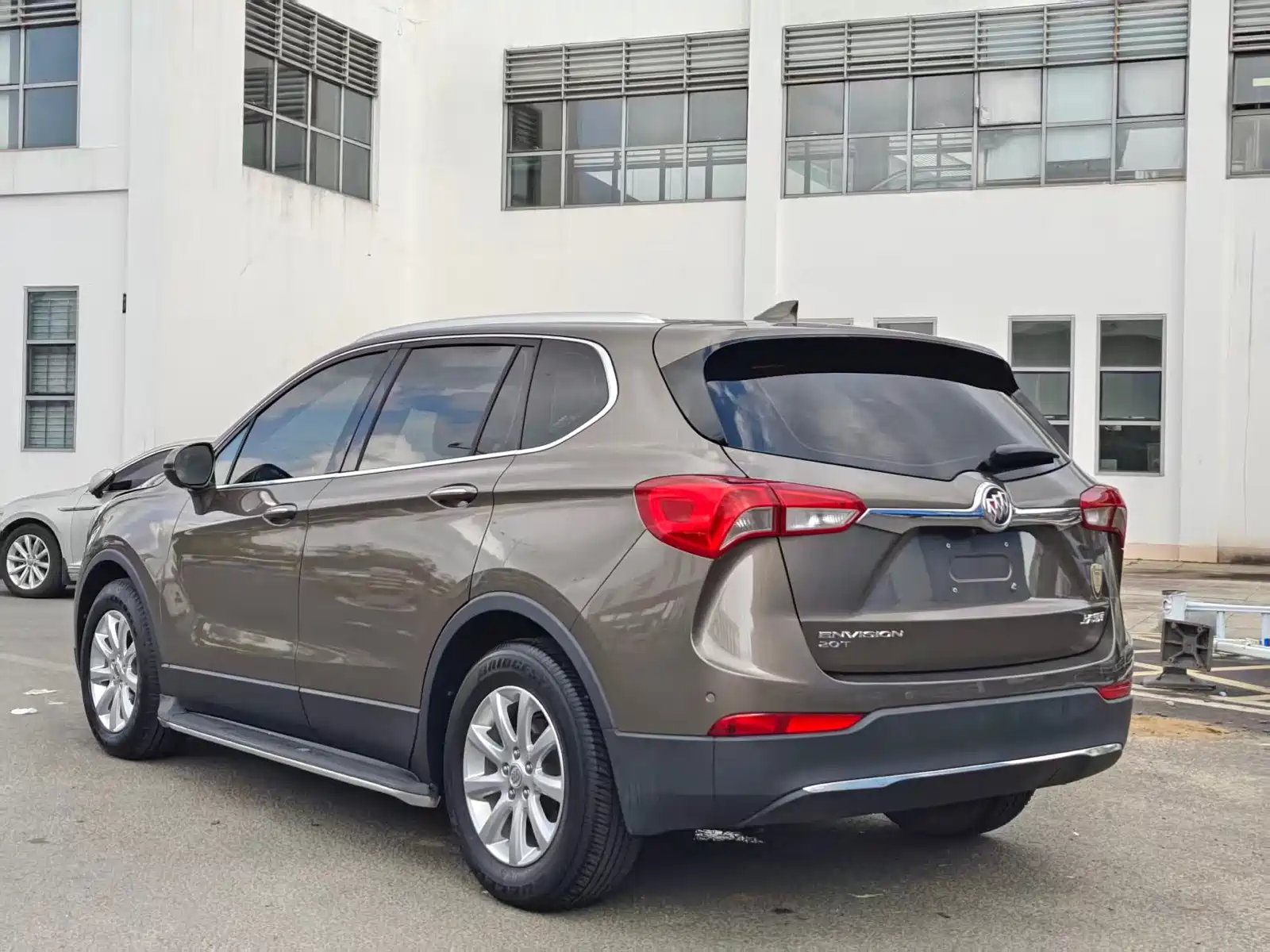 Фото 7 - Buick Envision Plus