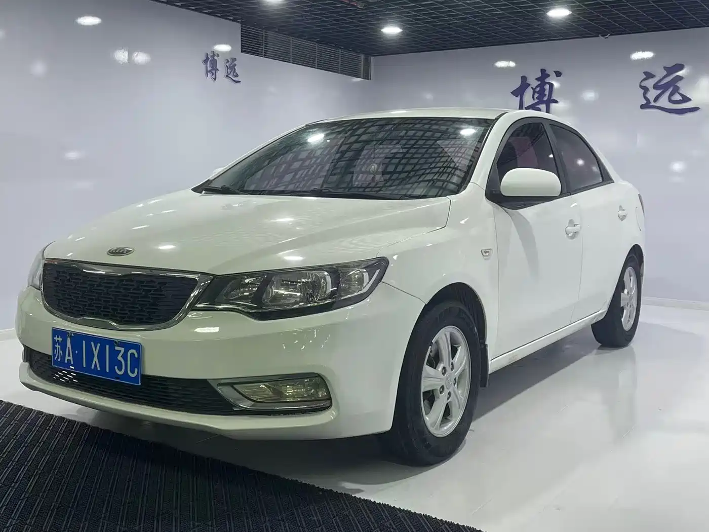 Kia Forte 2014 2014 1.6L AT GL
