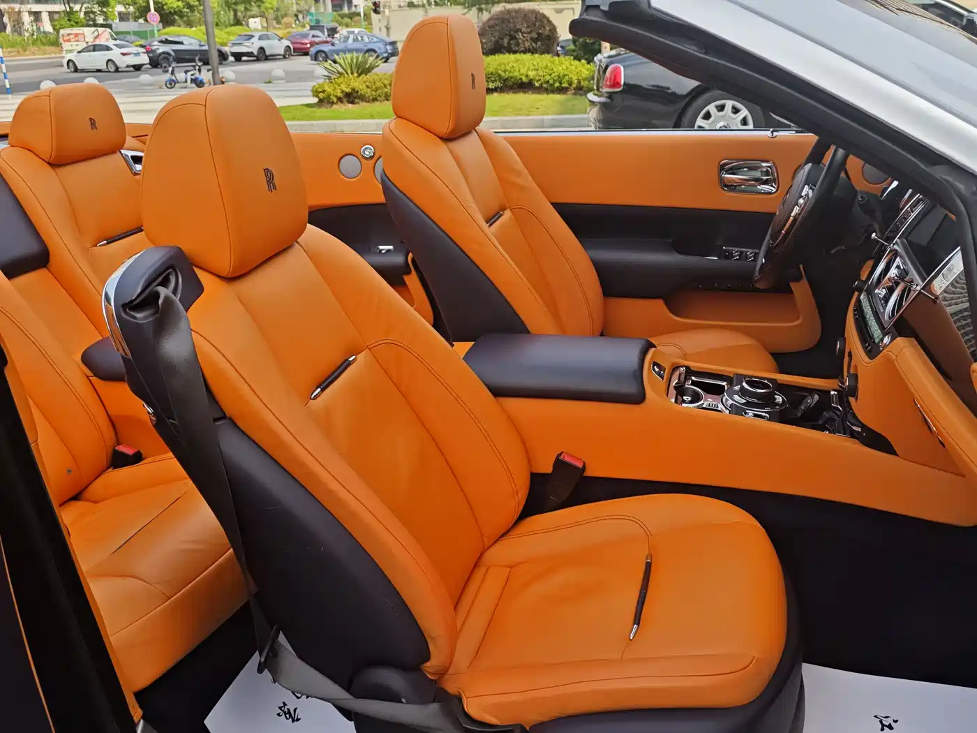 Rolls-Royce Dawn 2017 2015 6.6T Standard