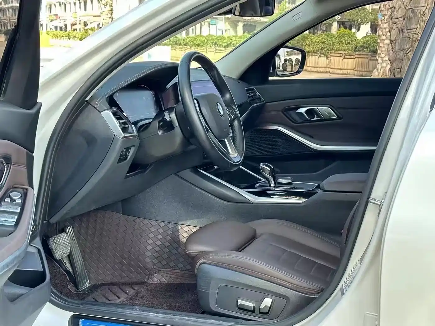 BMW 3 Series 2020 Facelift 325Li Launch Edition фото 6