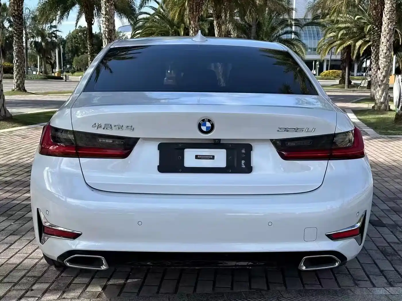 BMW 3 Series 2020 Facelift 325Li Launch Edition фото 8