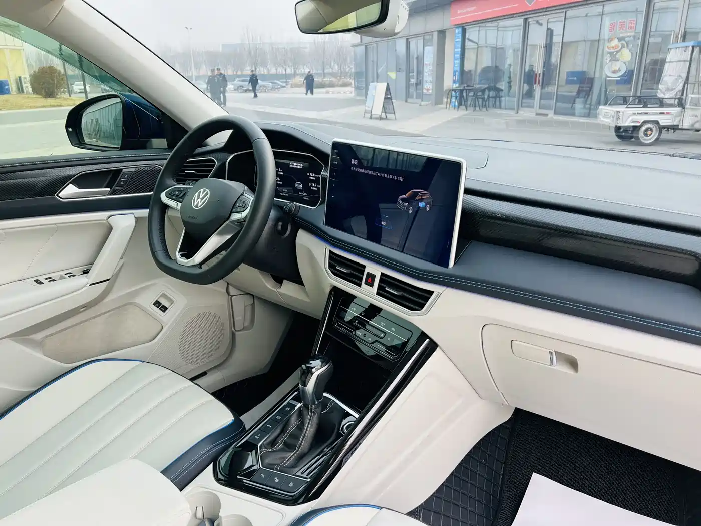Volkswagen Tayron GTE Plug-in Hybrid 2023 280TSI Luxury Plus Advanced Edition фото 11