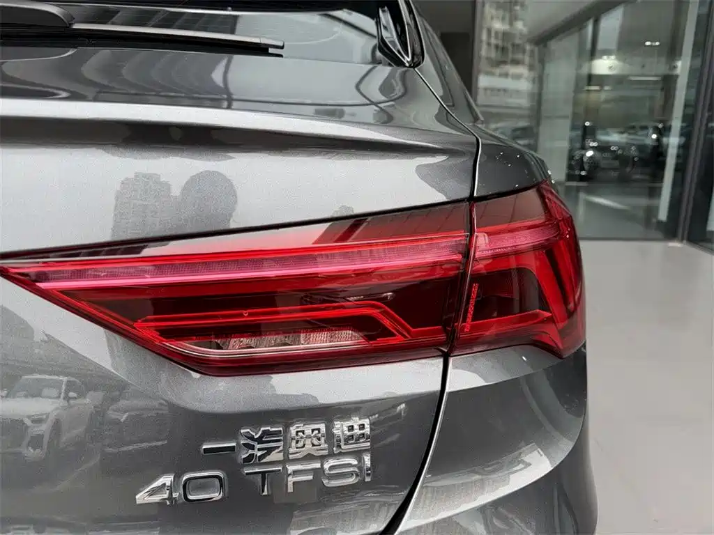 Audi Q3 Sportback 2021 2021 40 TFSI Premium Life Edition