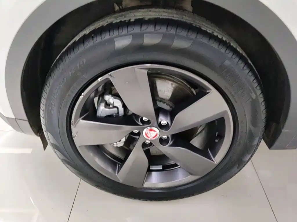 Jaguar E-PACE 2024 2024 Progressive Sport Edition R-DYNAMIC S