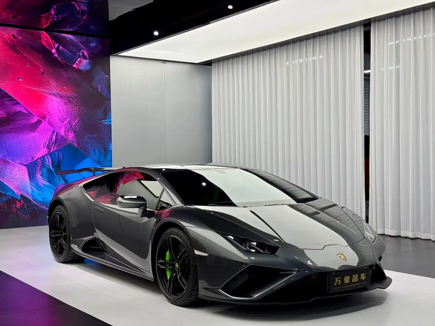 Lamborghini Huracán 2020 Huracán EVO RWD фото 3