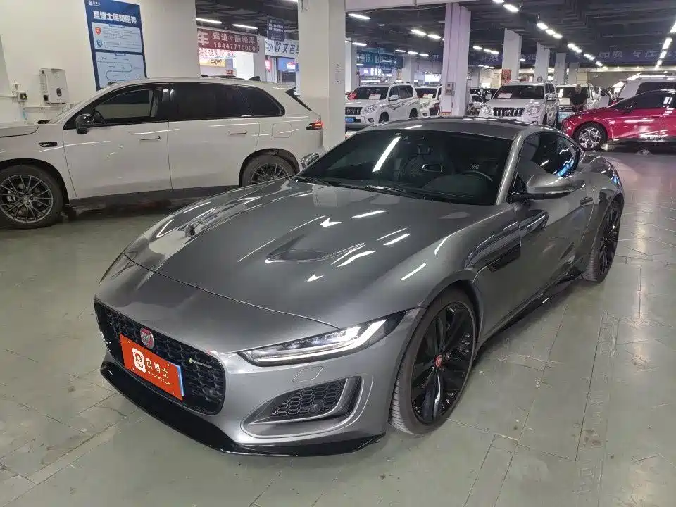 Jaguar F-TYPE 2023 2023 Model P300 Hardtop R-DYNAMIC BLACK