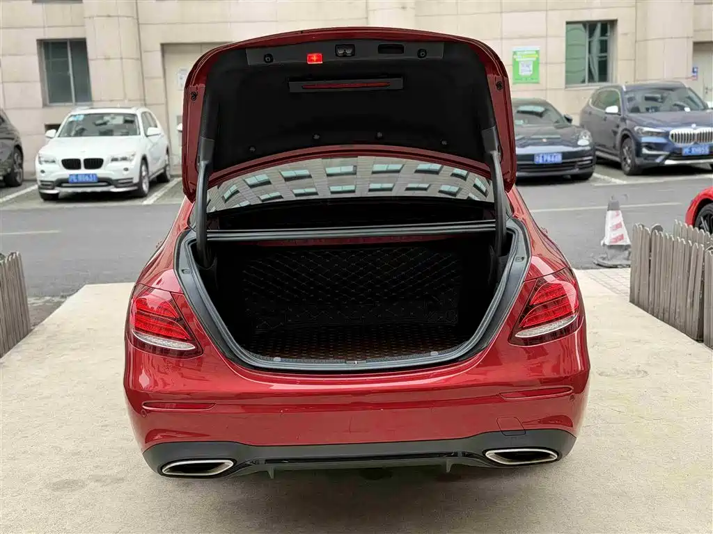 Mercedes-Benz E-Class 2017 E 200 Sport 4MATIC фото 7