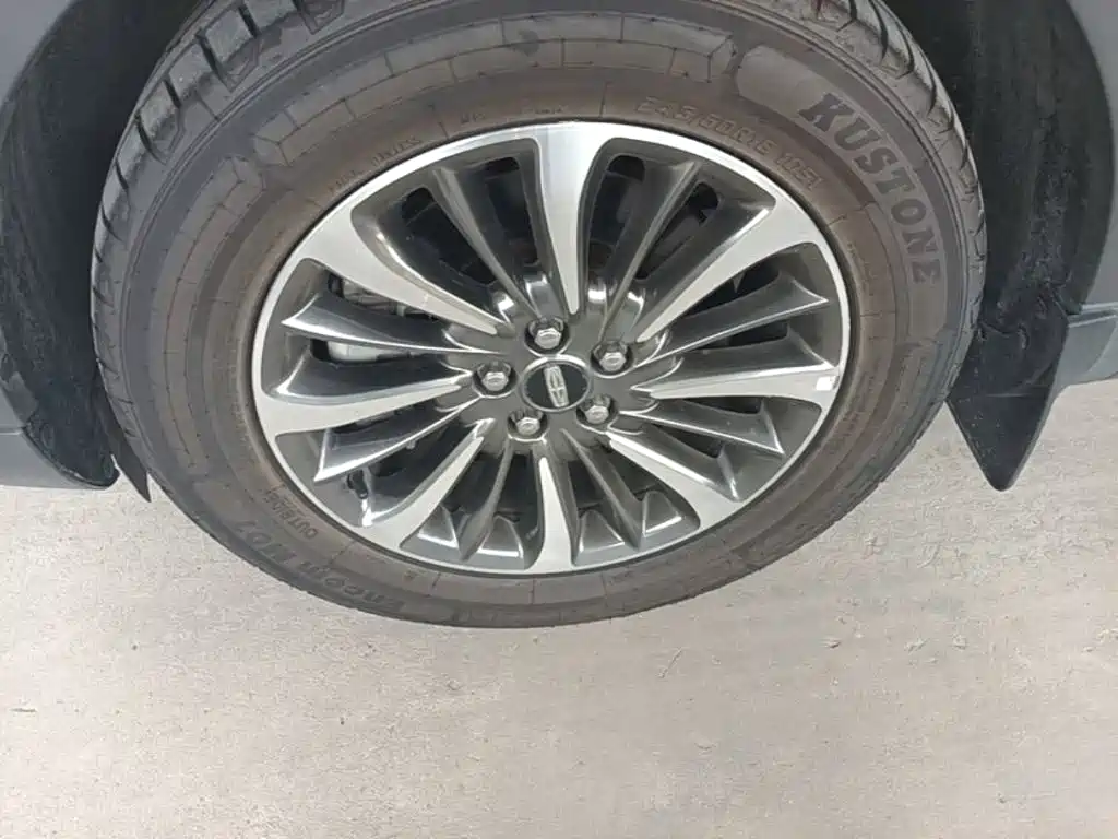 Lincoln Nautilus (Import) 2019 2019 2.0T 2WD Premium Edition China VI