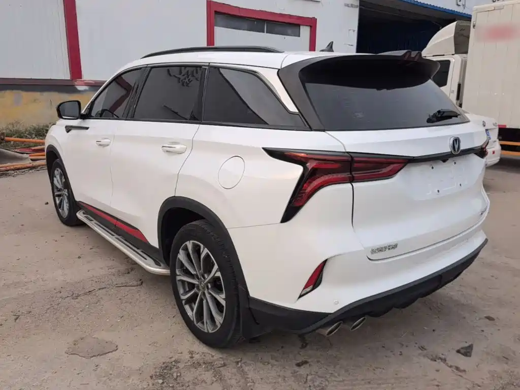 Фото 23 - Changan CS75 PLUS
