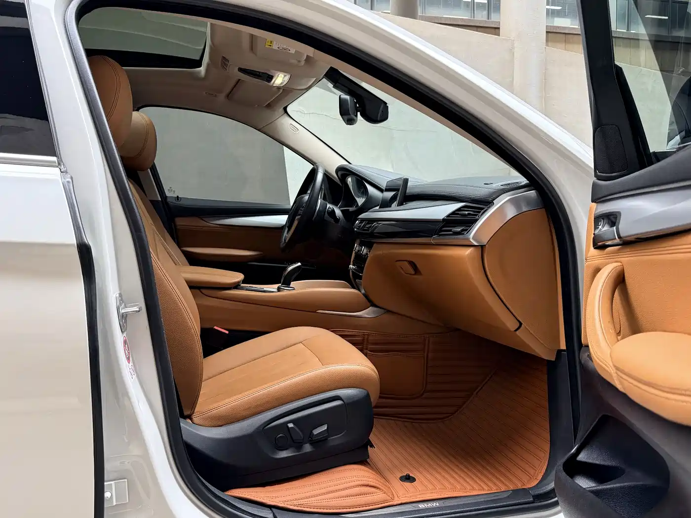BMW X6 2018 xDrive35i Leading Model фото 8
