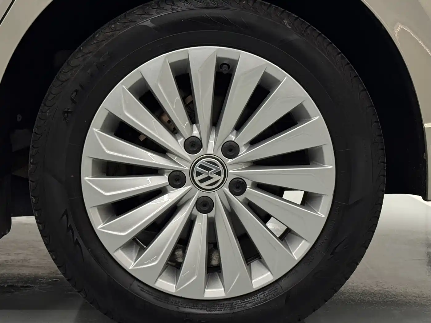 Volkswagen Lavida 2019 280TSI DSG Comfort Edition China VI фото 12