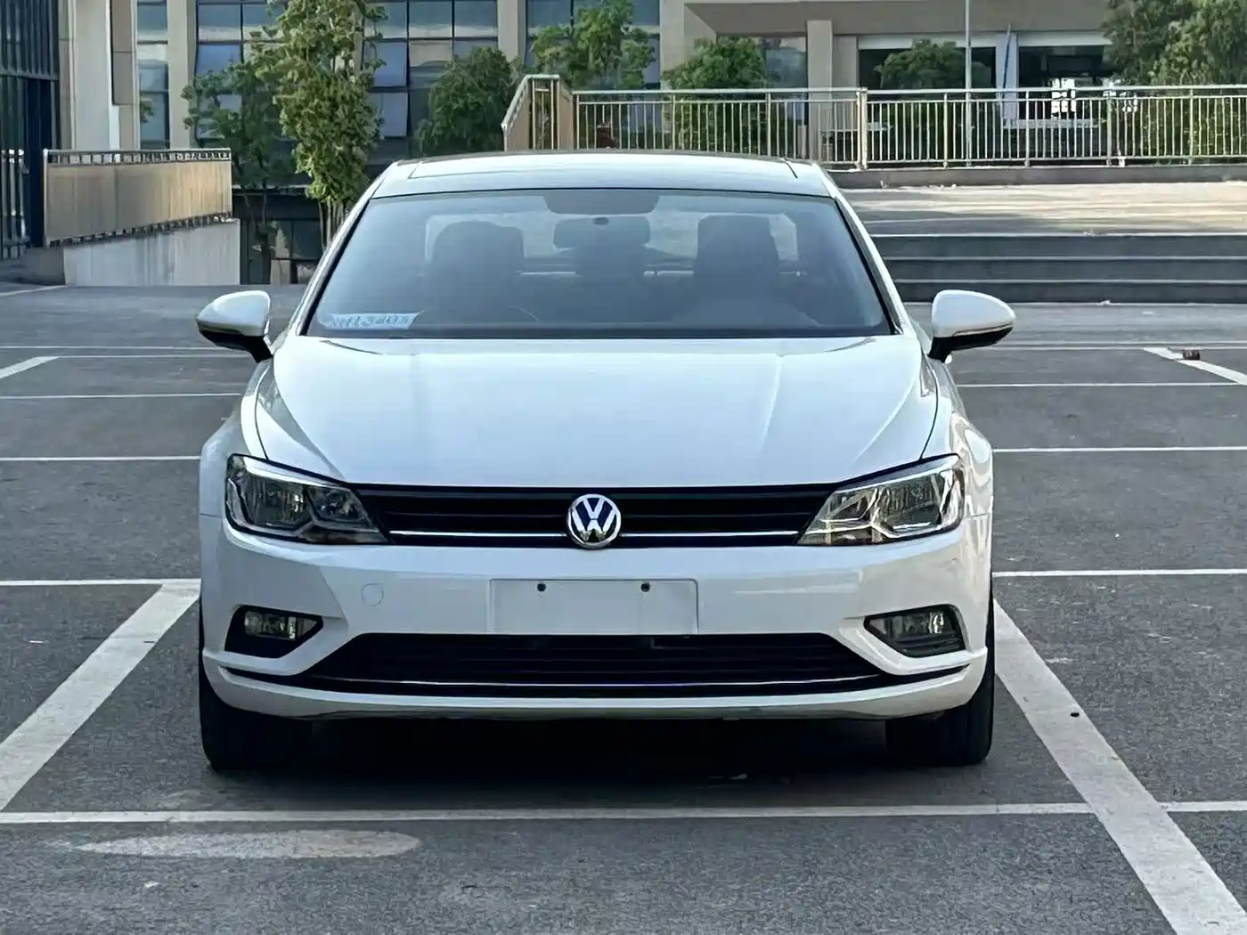 Volkswagen Lamando 2018 280TSI DSG Comfort Edition фото 2