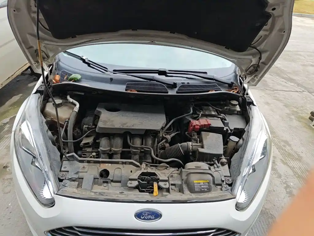 Ford Fiesta 2015 2013 Sedan 1.5L Manual Trend