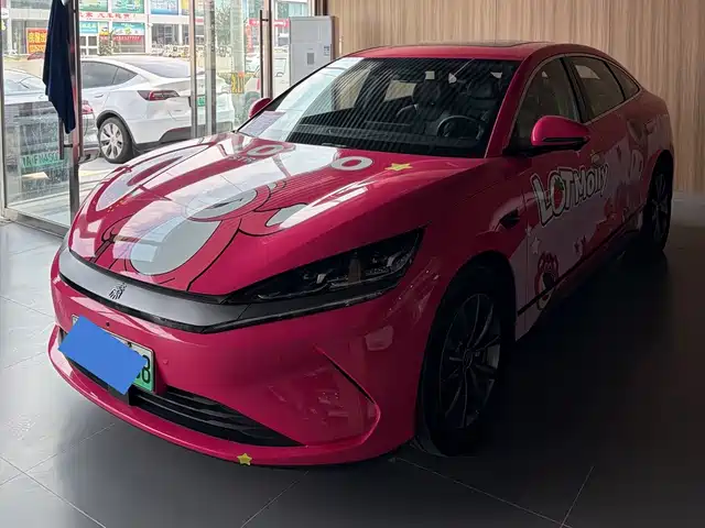 BYD Qin L 2025 EV 545KM Superior — фото 1