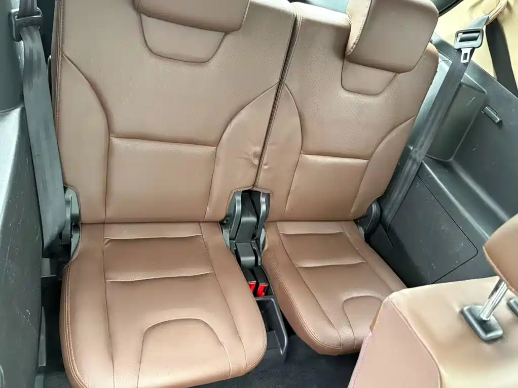 Lifan Xuanlang 2017 2017 1.8L Manual Elite Model