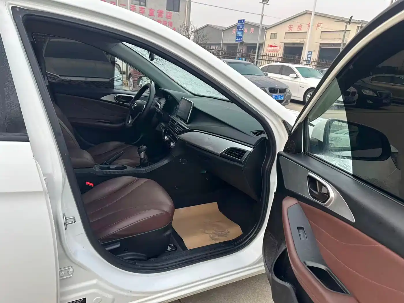 Soueast A5 Wing Dance 2019 2019 1.5L Manual Premium Edition China V