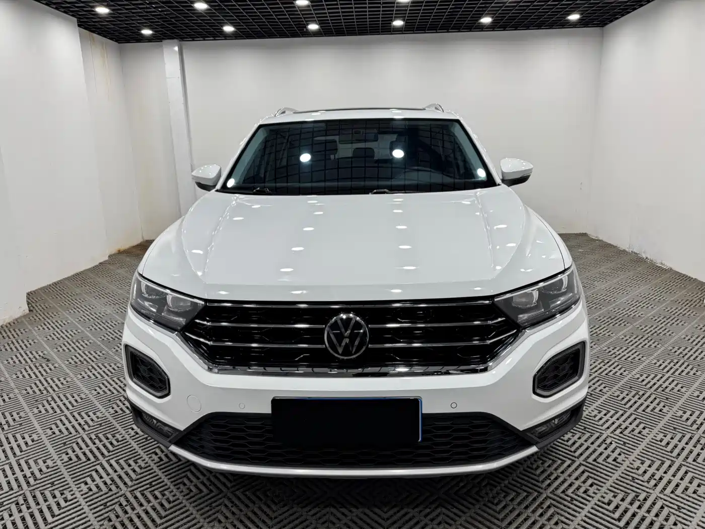 Volkswagen T-ROC 2022 280TSI DSG 2WD Comfort PLUS фото 2