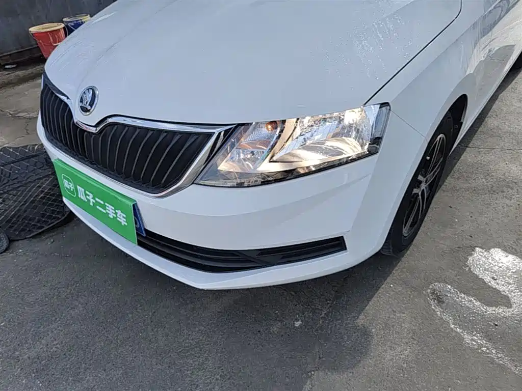 Škoda Skoda Rapid Spaceback 2019 Facelift 1.5L Automatic Standard Version China VI фото 24