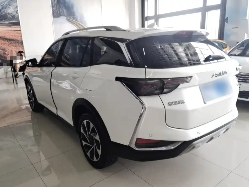 Dongfeng Aeolus Yixuan GS 2022 2021 230T Automatic Star Chaser Edition