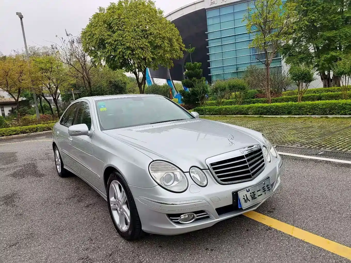 Mercedes-Benz E-Class 2008 E 230 Fashion фото 2