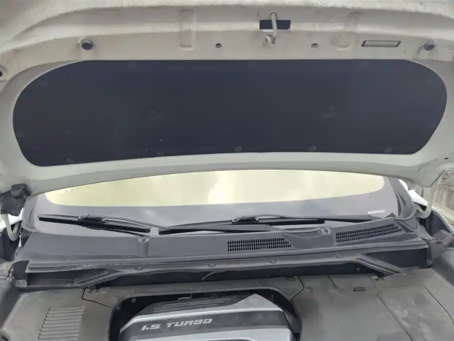 SAIC Maxus Maxus G50 2019 1.5T Automatic Luxury Edition China VI фото 10