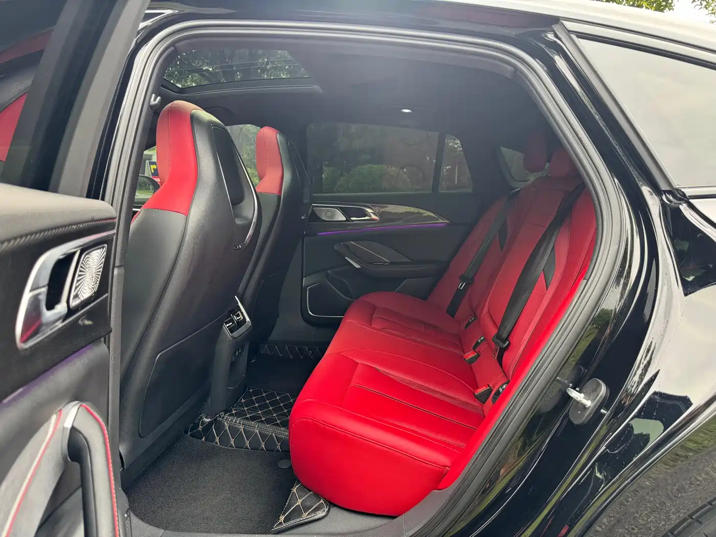 Hongqi H6 2024 2023 2.0T Ultimate Edition