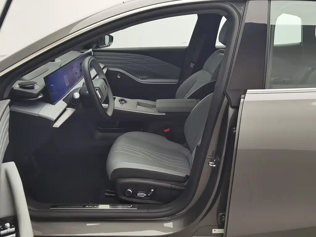 Geely Galaxy Galaxy E8 2024 2024 550km RWD MAX