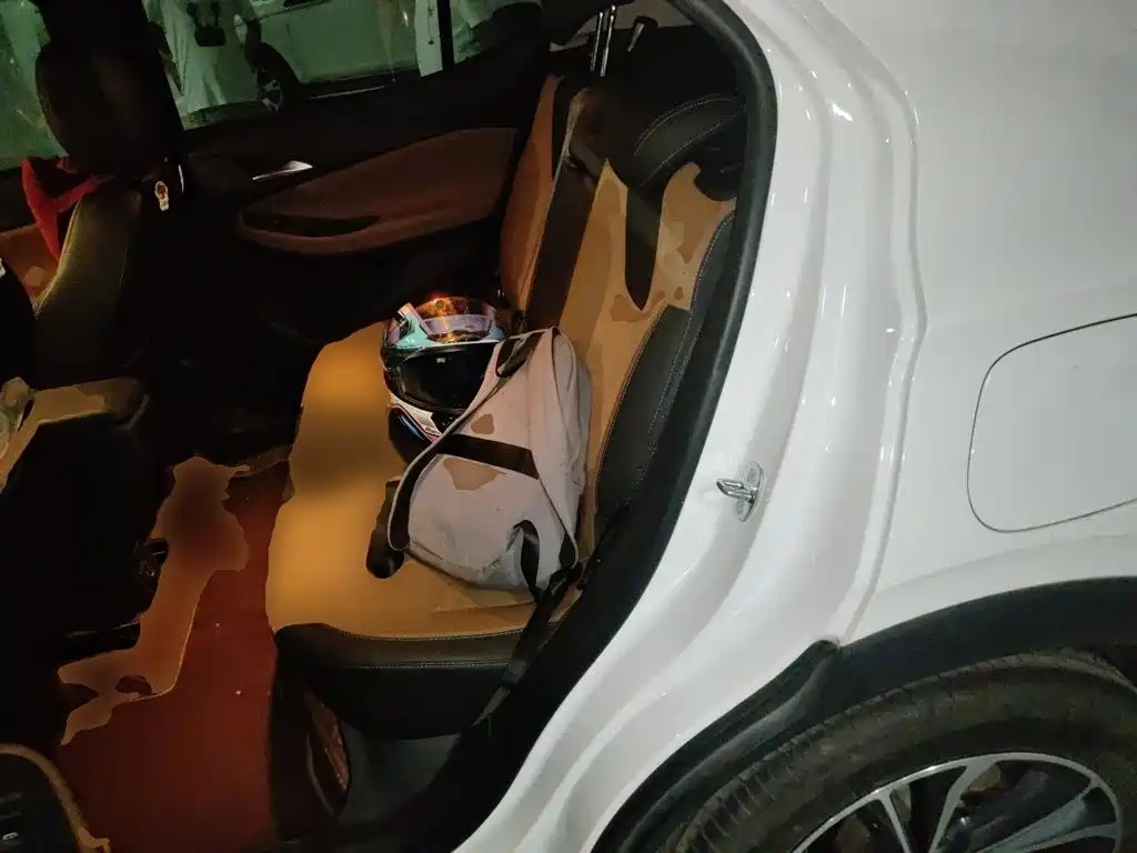 BUICK ANGKOLA GX