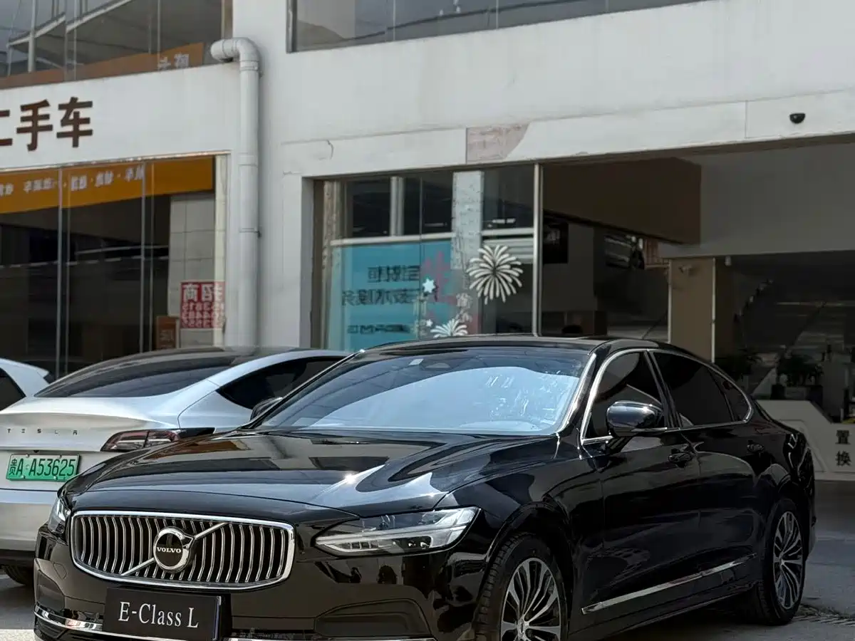 Volvo S90 2025 2025 B5 Zhiyi Luxury Edition